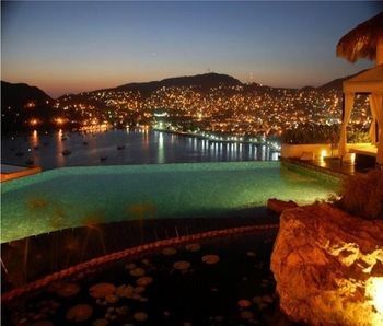 Tentaciones Hotel And Lounge Pool
