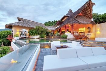 Tentaciones Hotel And Lounge Pool