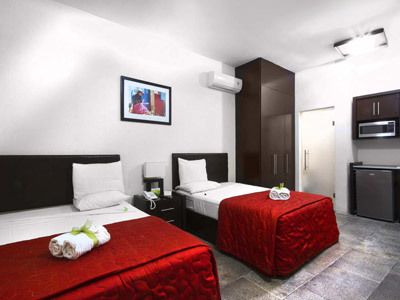 Monteleon Hotel And Suites