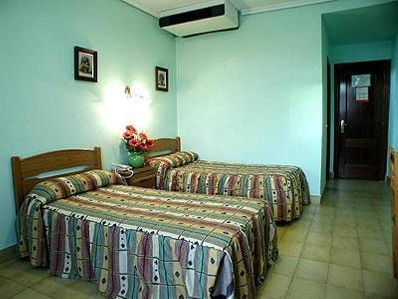 Hotel Los Nogales