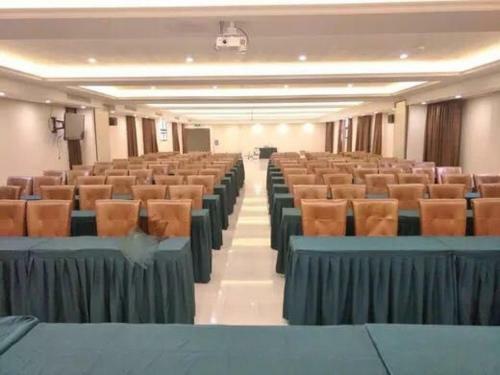 Ibis Sui Ning Hotel