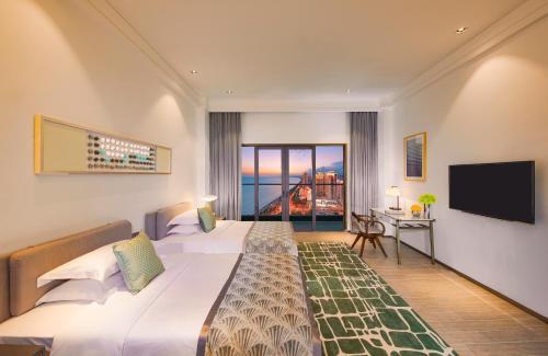 Sanya Rock Platinum Sea View Hotel