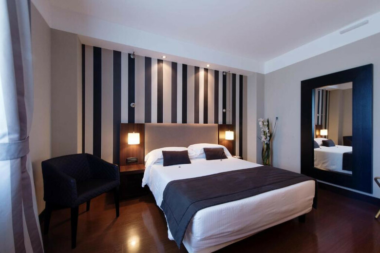 Hotel Th Roma - Carpegna Palace