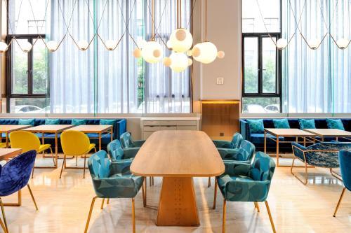 Ibis Styles Shanghai New Hongqiao Hotel