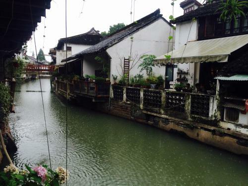 Mo Du Hou Hua Yuan Apartment
