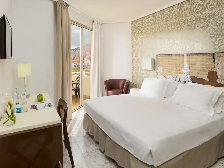 Hotel H10 Las Palmeras