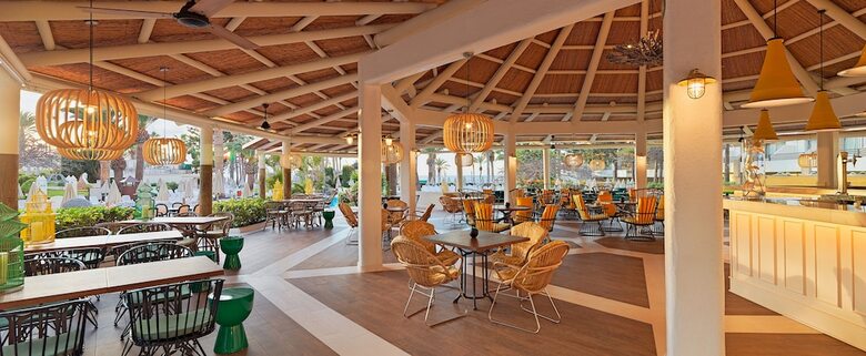 Hotel H10 Las Palmeras