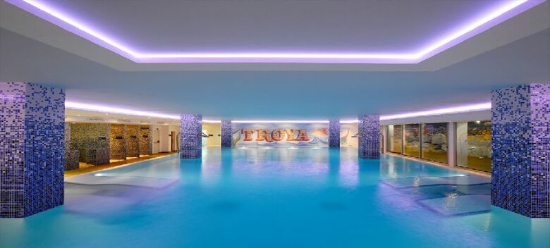 Hotel Alexandre Troya