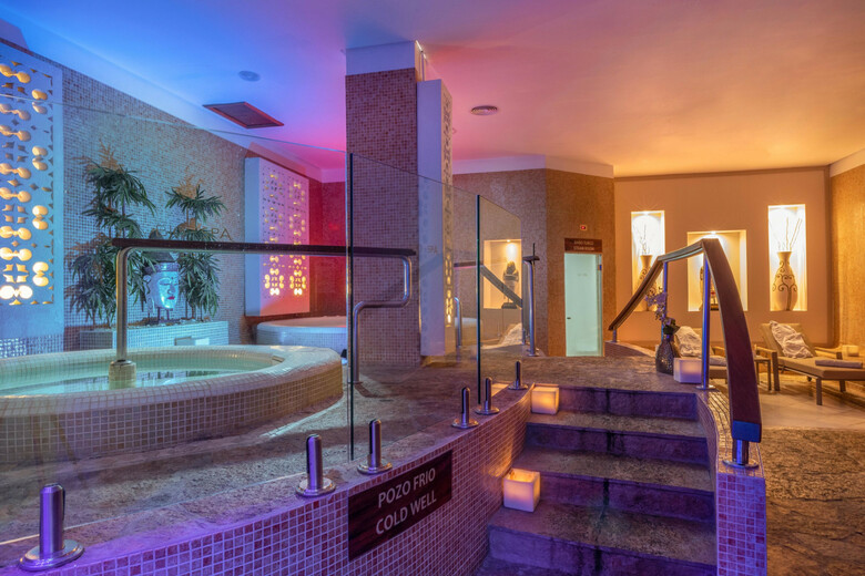 Hotel Gf Gran Costa Adeje