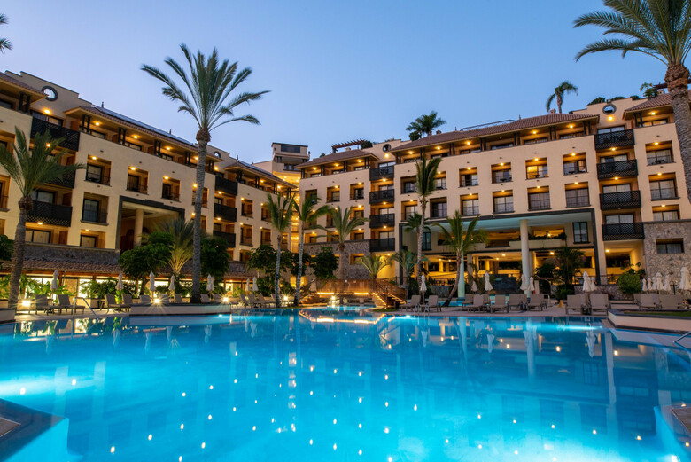 Hotel Gf Gran Costa Adeje