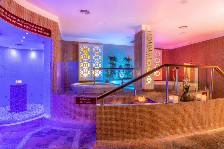 Hotel Gf Gran Costa Adeje