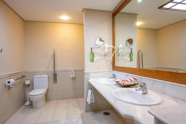 Hotel Gf Gran Costa Adeje