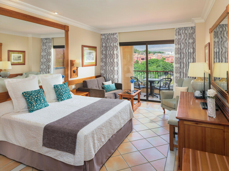 Hotel Gf Gran Costa Adeje