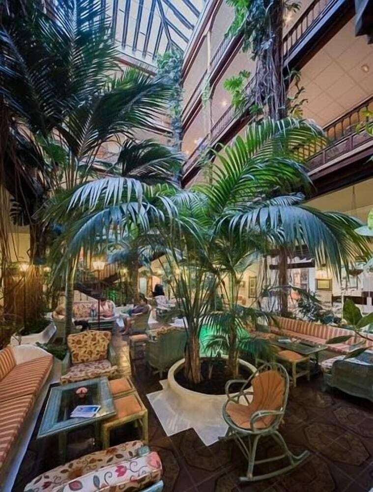 Hotel Monopol