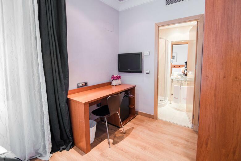 Hotel Petit Palace Cliper Gran Via