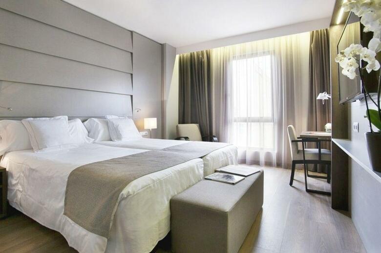 Hotel America