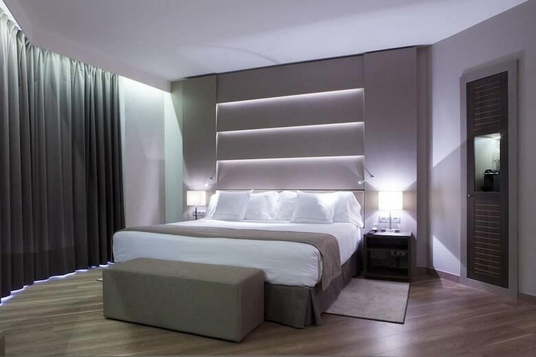 Hotel America