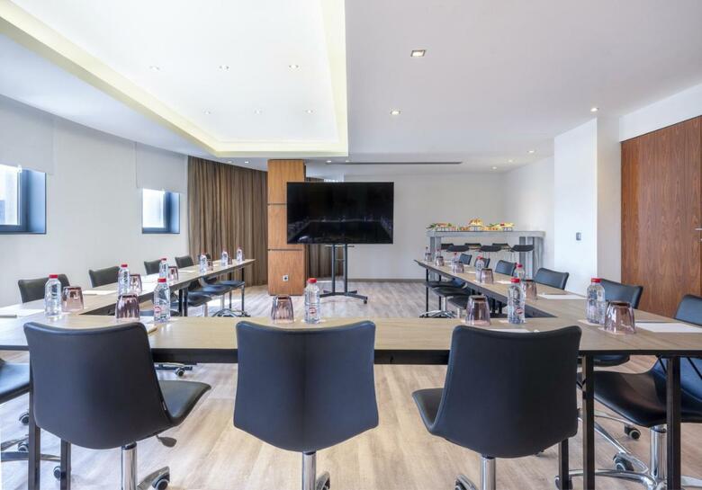 Hotel Barcelona Condal Mar Affiliated By Melia
