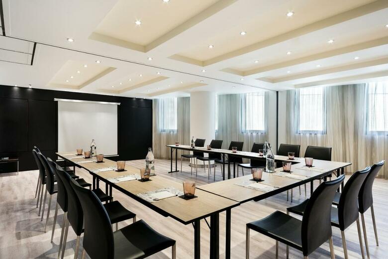 Hotel Barcelona Condal Mar Affiliated By Melia