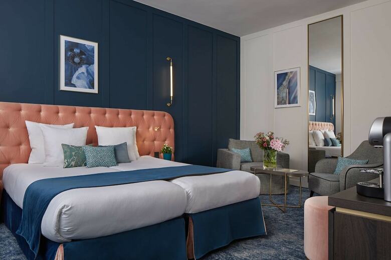 Pley Hotel