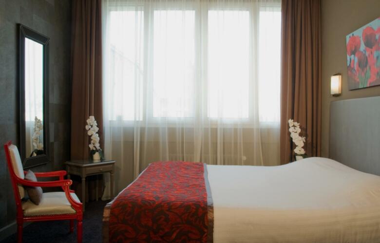 Pley Hotel
