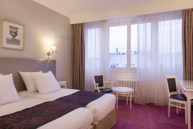 Pley Hotel