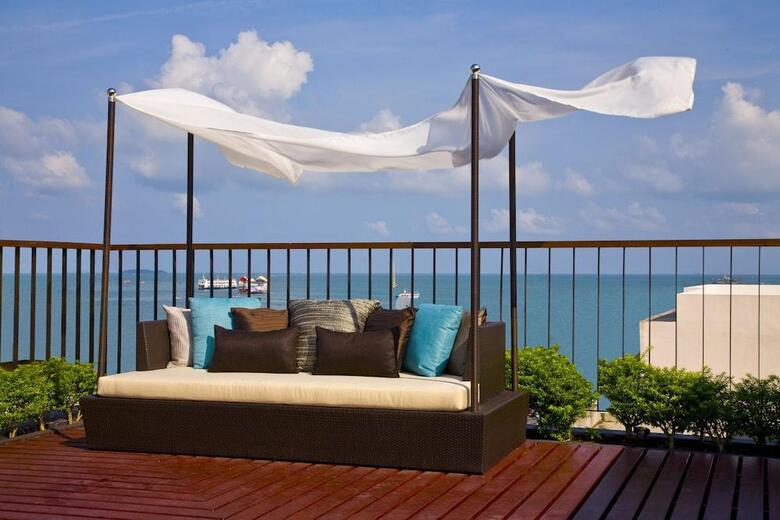 Hotel Fraser Resort
