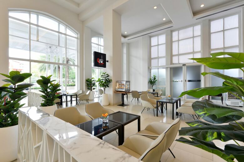 Hotel Furama Jomtien Beach