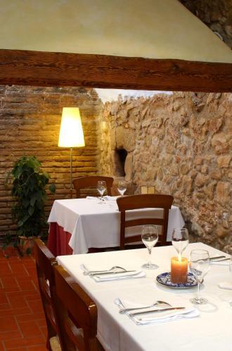 Hotel Castell De Gimenelles