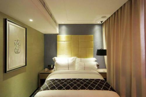 Boston International Hotel