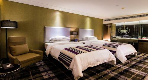 Boston International Hotel