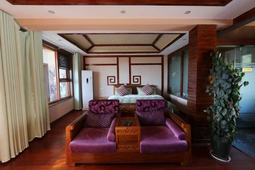 Hostal Lijiang Youluju Guesthouse