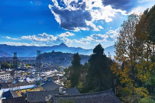 Hostal Lijiang Youluju Guesthouse