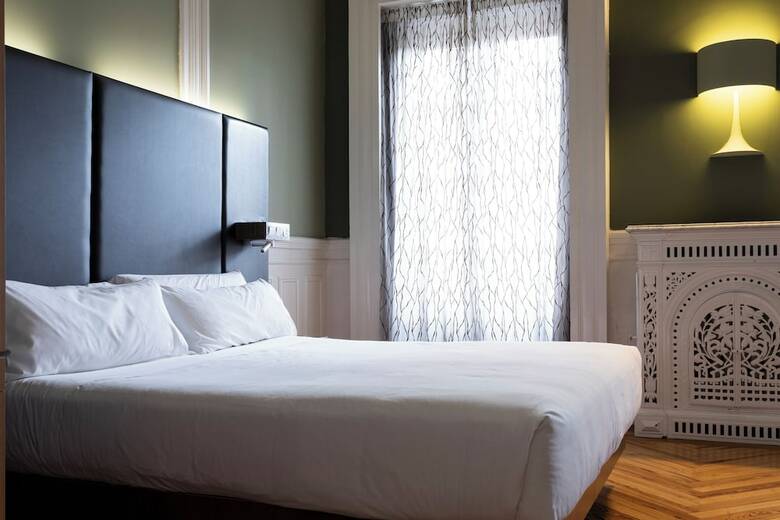 Hotel Petit Palace Lealtad Plaza