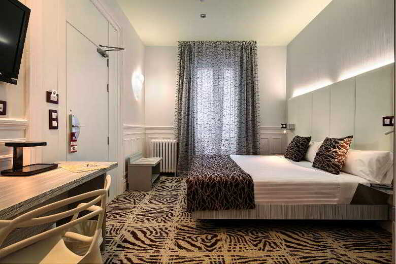 Hotel Petit Palace Lealtad Plaza