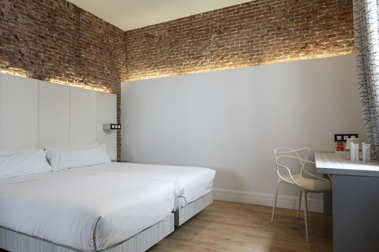 Hotel Petit Palace Lealtad Plaza