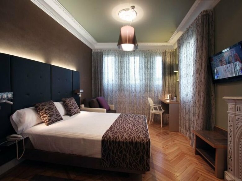 Hotel Petit Palace Lealtad Plaza