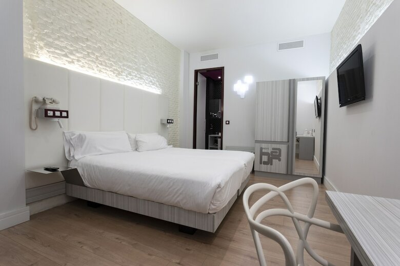 Hotel Petit Palace Lealtad Plaza