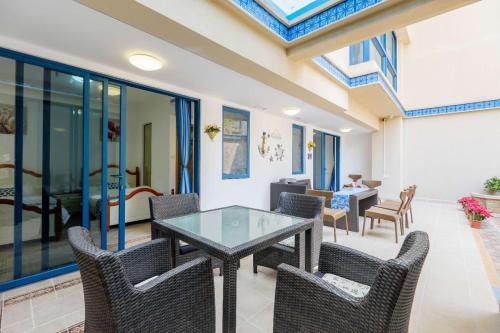 Shuangyue Bay Seaview Villa