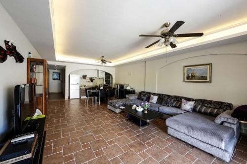 Shuangyue Bay Seaview Villa
