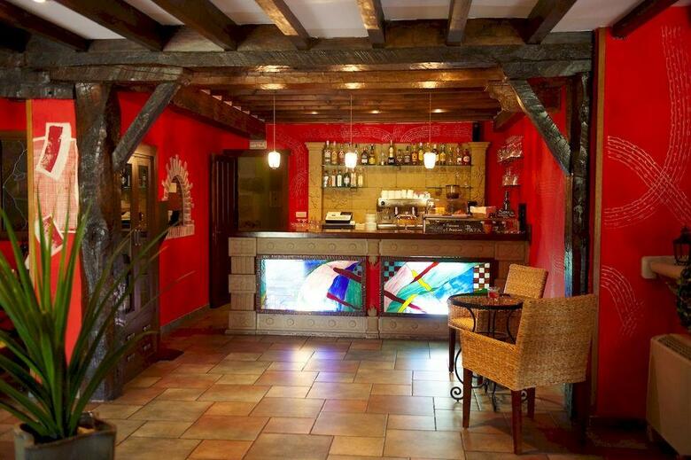 Hotel La Casona De Revolgo