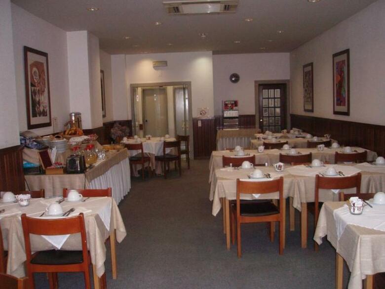Hotel Samasa Fund�o
