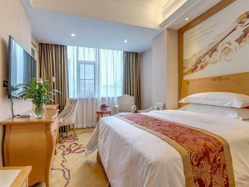 Vienna Hotel Guilin Rongshan Road