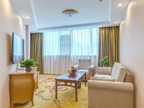 Vienna Hotel Guilin Rongshan Road
