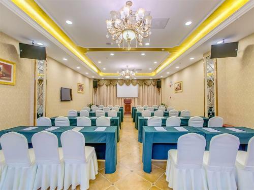 Vienna Hotel Guilin Rongshan Road