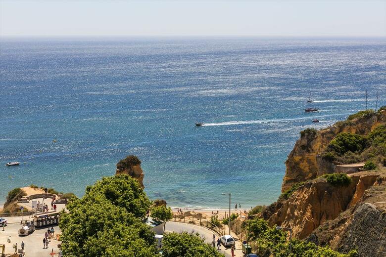 Hotel Villa Doris Suites