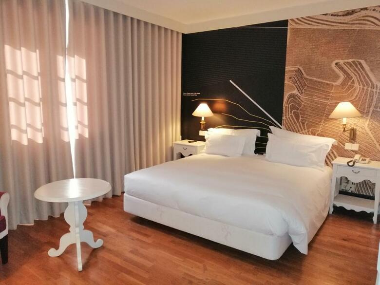 Forrester Essence Douro Hotel
