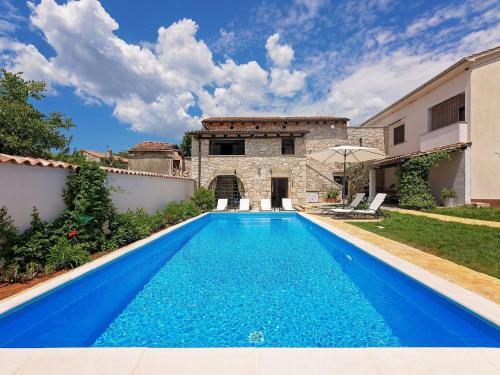 Villa K2n