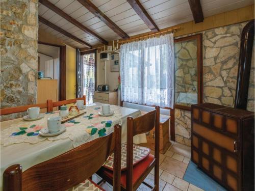 One-bedroom Holiday Home In Baderna