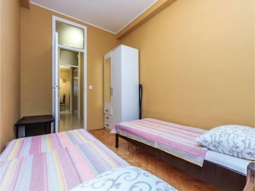 Two-bedroom Apartment In Bakar